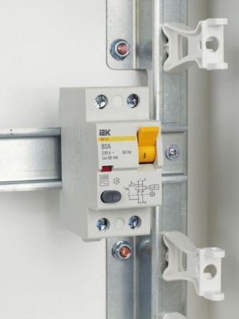 Выключатель дифференциальный (УЗО) ВД1-63 2Р 80А 30мА IEK
