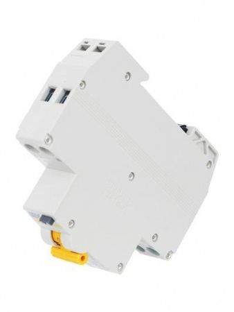 Выключатель автоматический дифференциального тока АВДТ32МL C20 10мА KARAT IEK