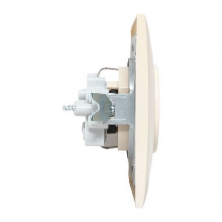 Валенсия розетка 1-местная с/з 16А кремовая с защ. штор. EKF PROxima